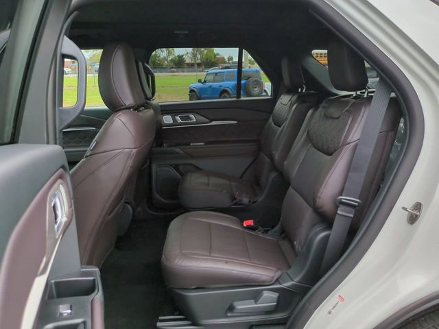 New 2026 Ford Explorer Platinum w/ LUX Leather Package image 16