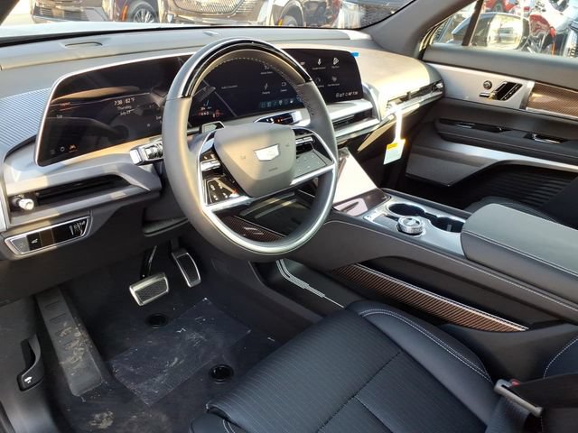 New 2027 Cadillac Vistiq Luxury AWD/4WD image 3