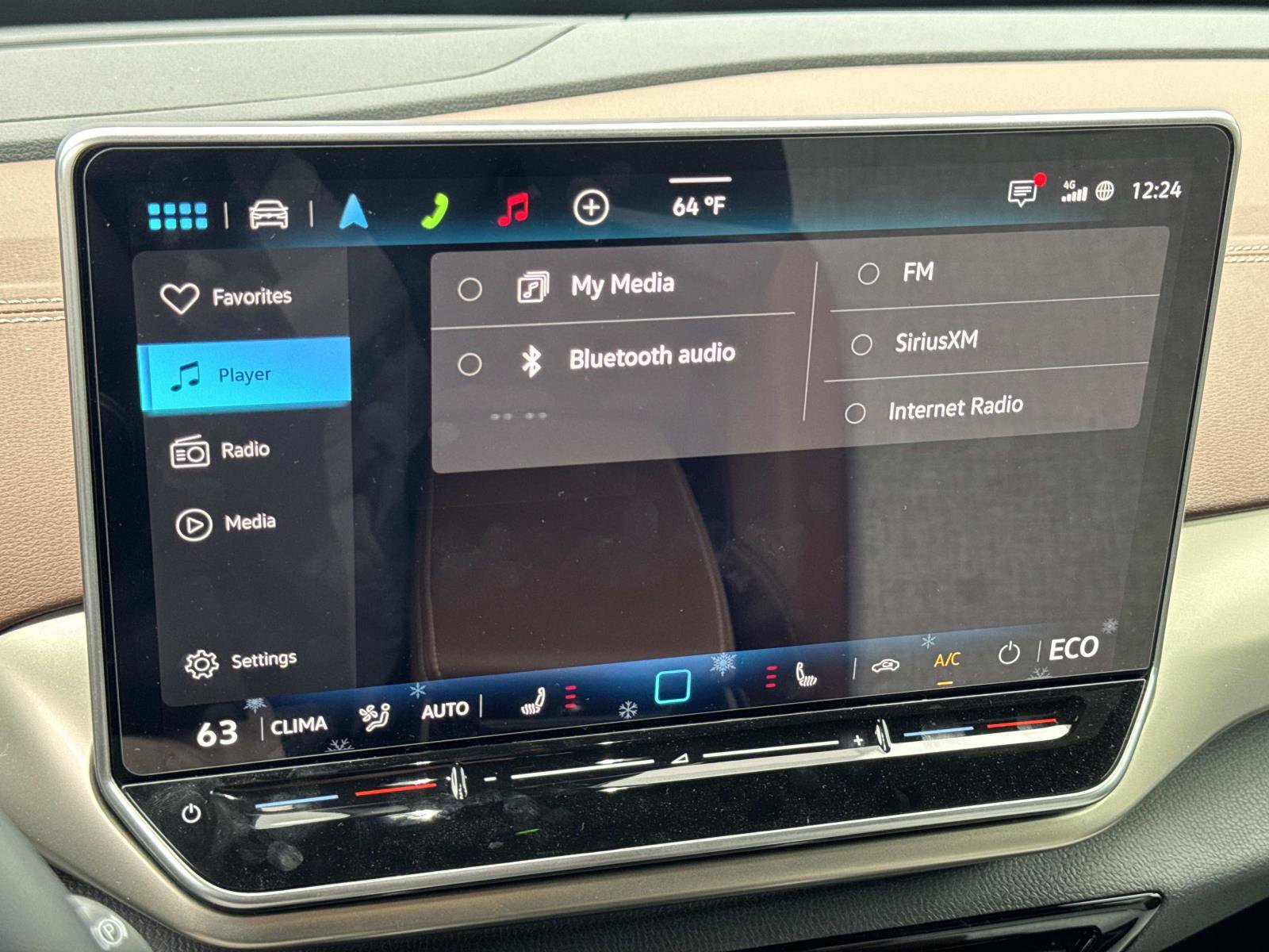 New 2025 Volkswagen ID.4 Pro image 14
