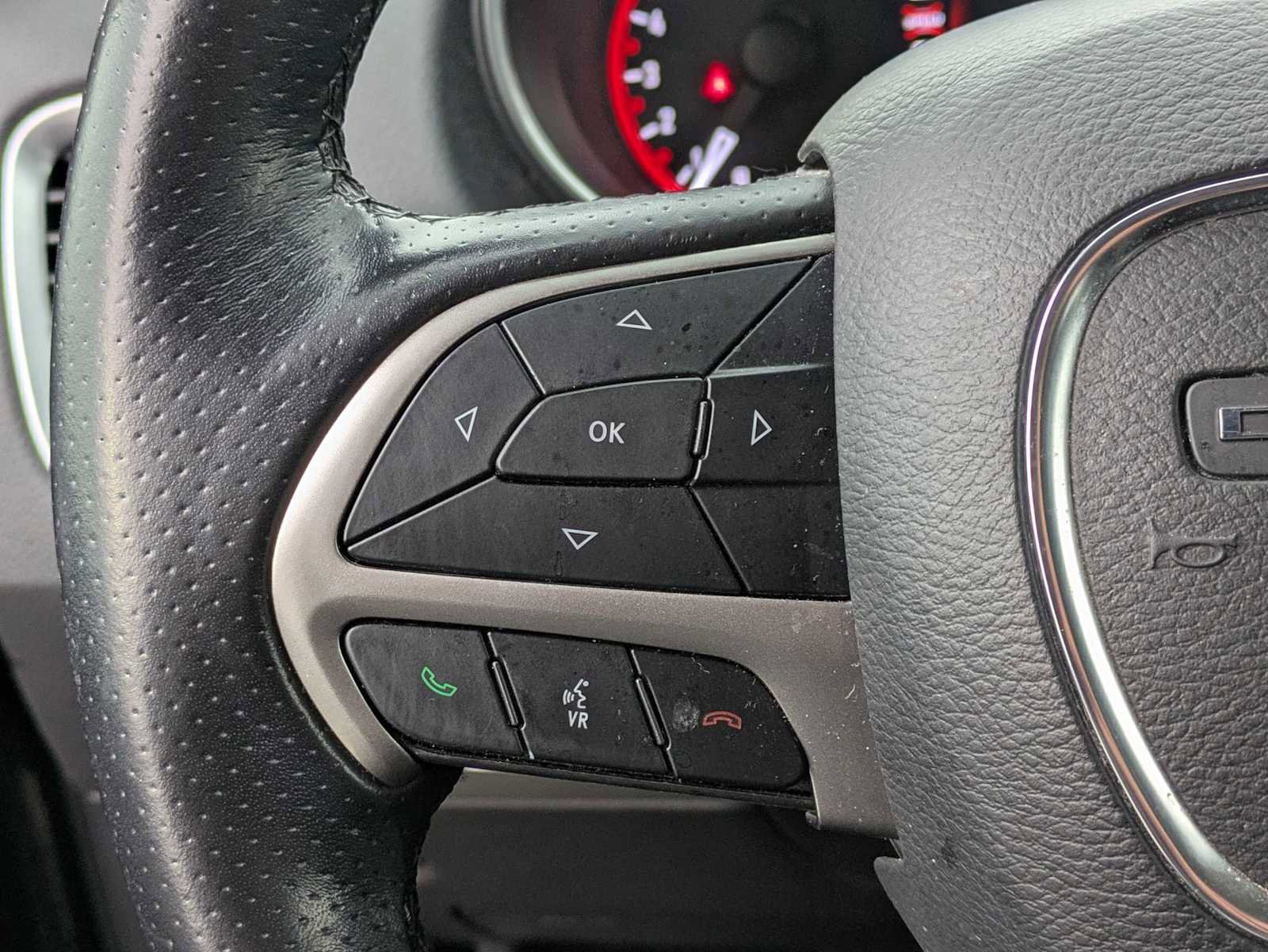 Used 2020 Dodge Durango SXT image 22