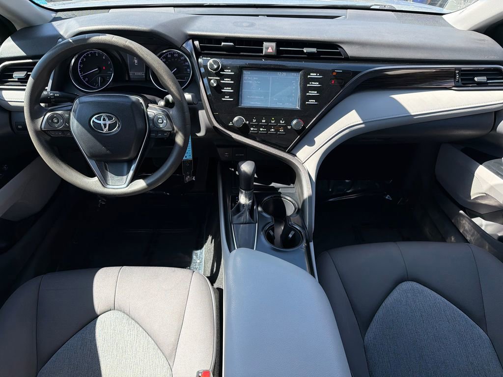 Used 2019 Toyota Camry LE image 14
