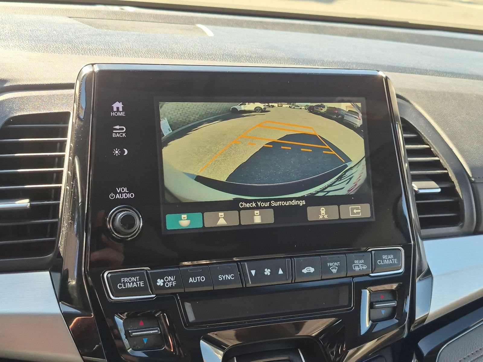 Used 2018 Honda Odyssey Elite image 20