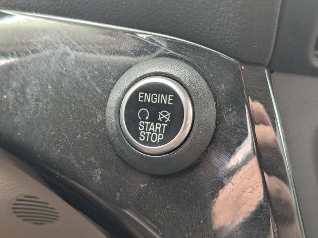 Certified 2018 Ford Escape Titanium w/ Ford Safe & Smart Package FWD image 19