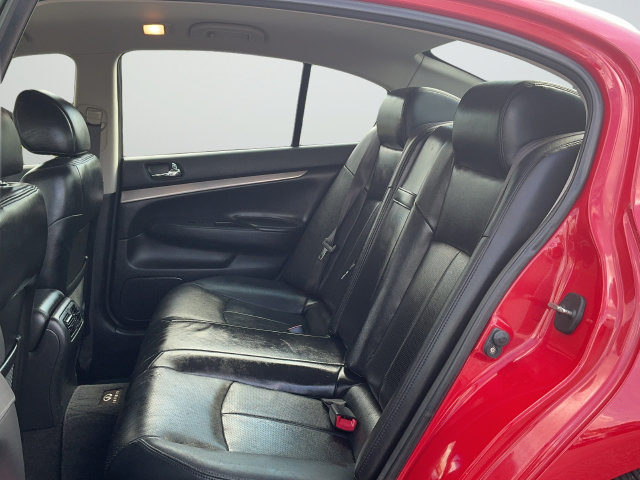 Used 2013 INFINITI G37 Journey RWD image 20