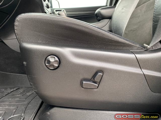 Used 2019 Jeep Grand Cherokee Altitude image 25