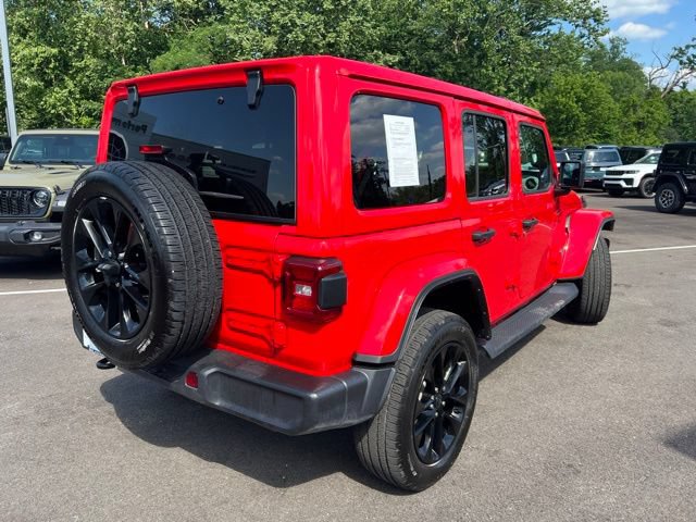 Used 2025 Jeep Wrangler Unlimited Sahara AWD/4WD image 30