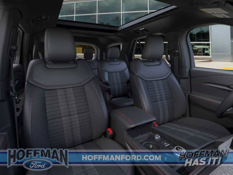 New 2026 Ford Explorer ST-Line image 10