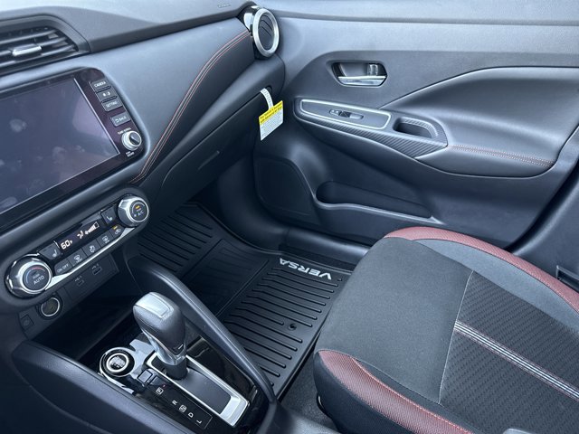 New 2025 Nissan Versa SR w/ Trunk Package image 15