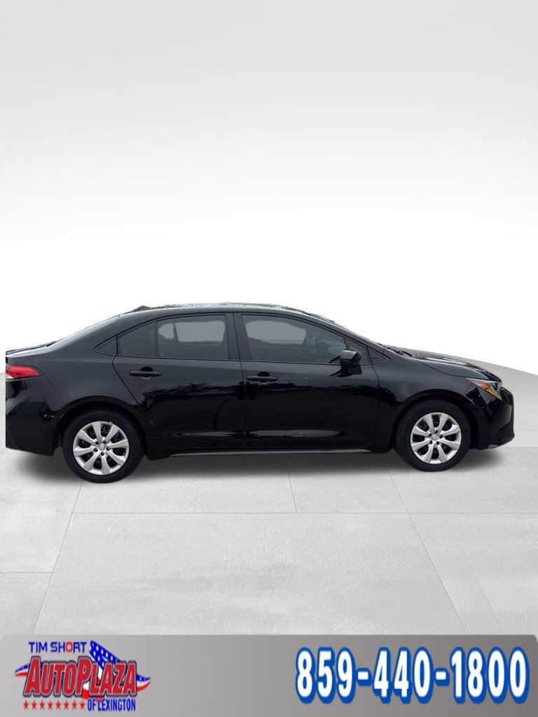Used 2026 Toyota Corolla LE FWD image 6