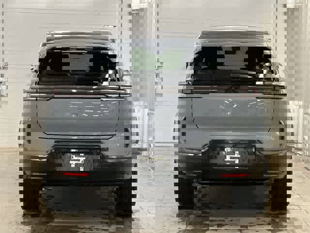 Used 2025 Polestar Polestar 3 image 4
