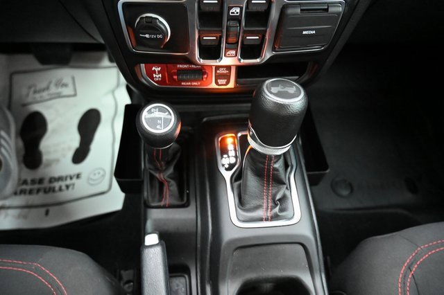 Used 2023 Jeep Wrangler Unlimited Rubicon w/ Cold Weather Group image 20