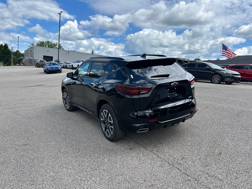 New 2026 Chevrolet Blazer RS w/ Driver Confidence II Package AWD/4WD image 4