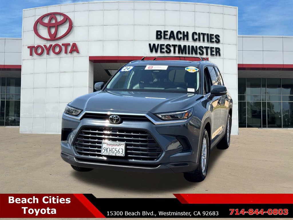 Certified 2024 Toyota Grand Highlander FWD image 5