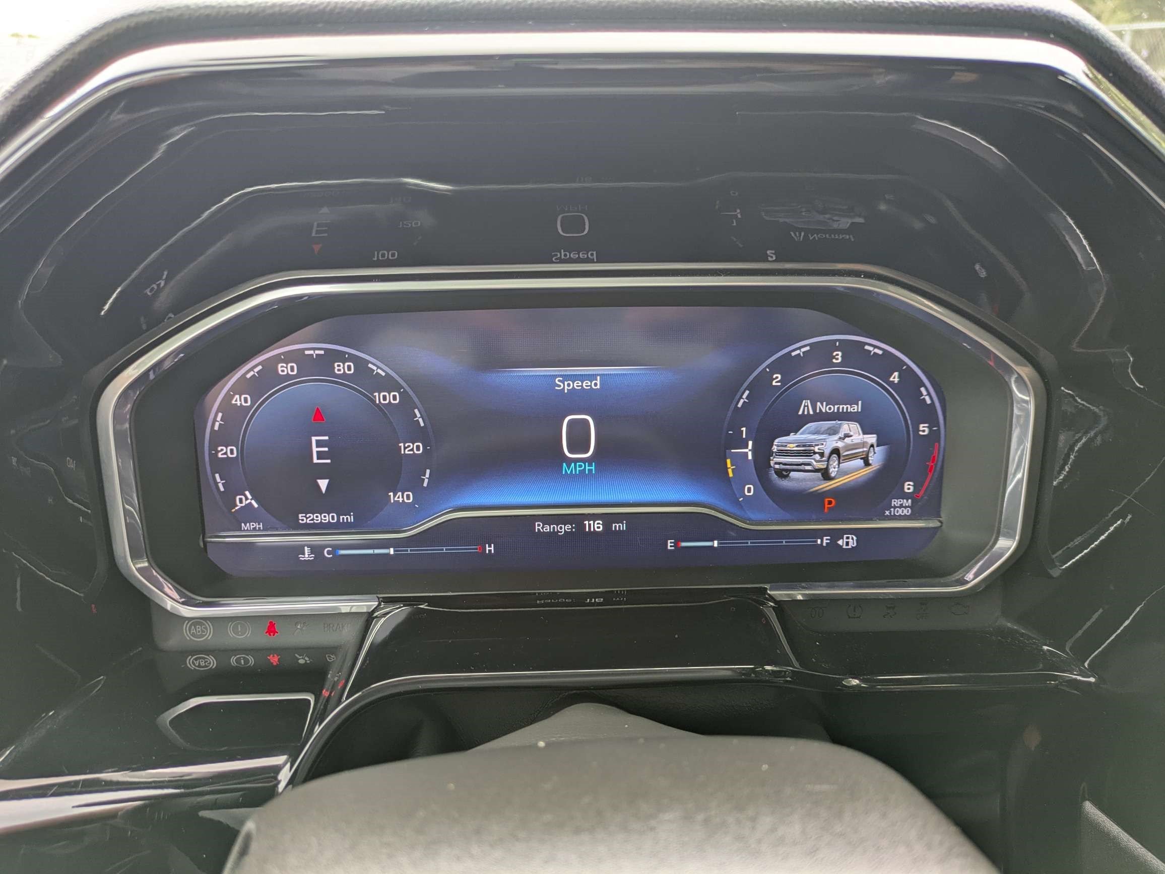 Used 2024 Chevrolet Silverado 1500 LT RWD image 25