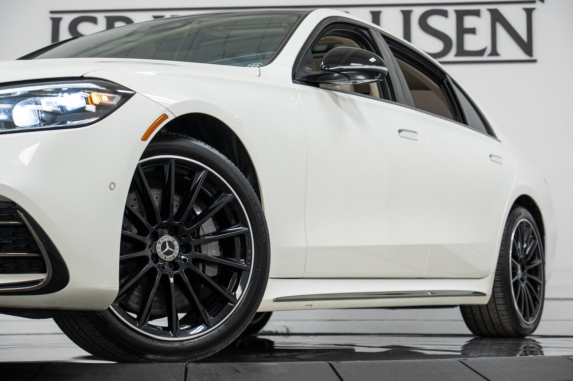 Certified 2023 Mercedes-Benz S 500 S 500 4MATIC w/ AMG Line image 27