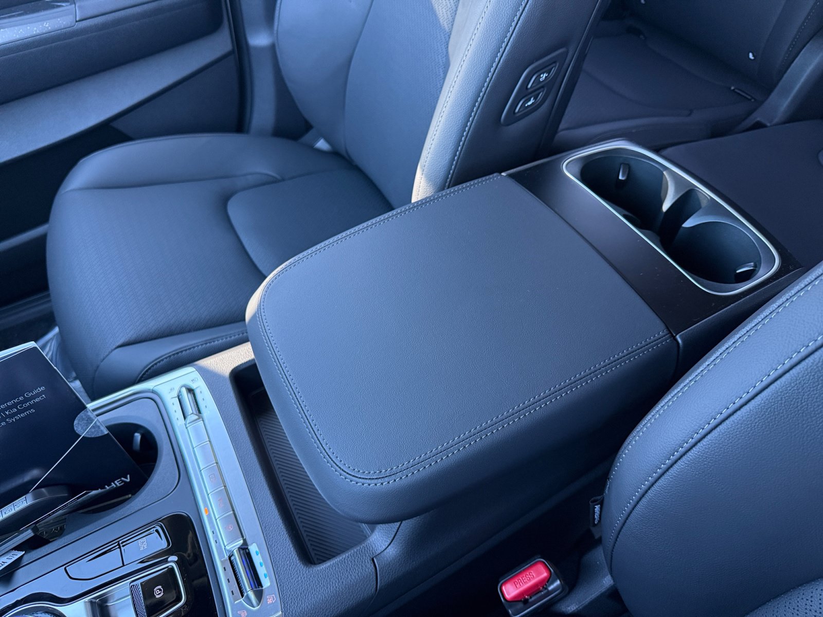 New 2027 Kia Carnival SX Prestige FWD image 14
