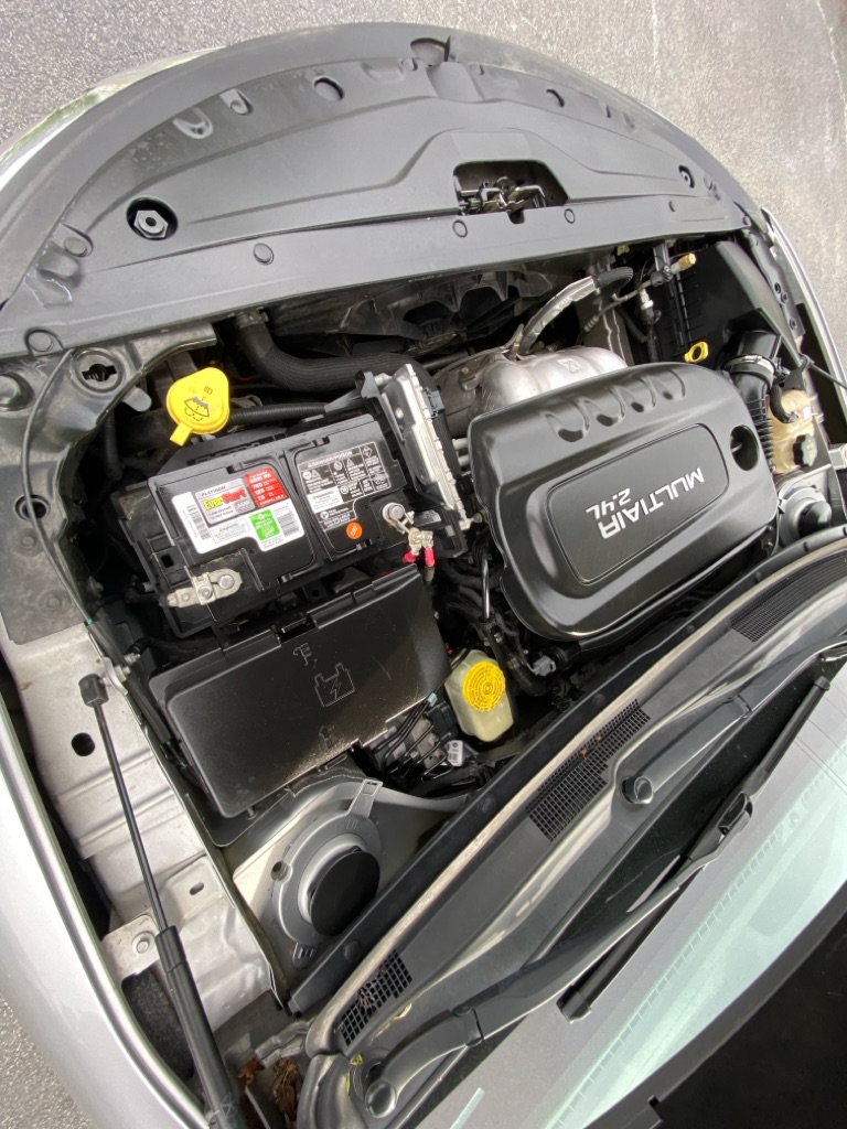 Used 2017 Chrysler 200 Limited Platinum FWD image 40