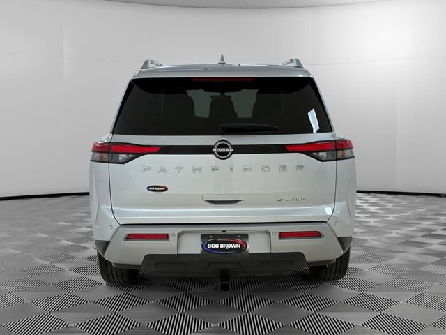 Used 2023 Nissan Pathfinder SL image 4