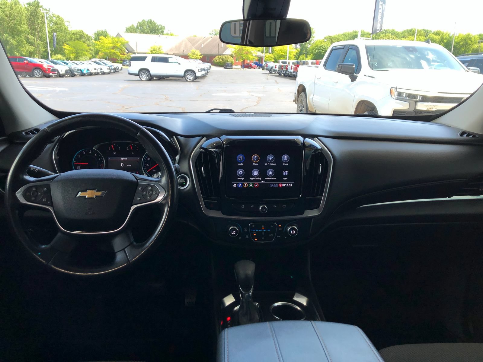 Used 2021 Chevrolet Traverse LT AWD/4WD image 16