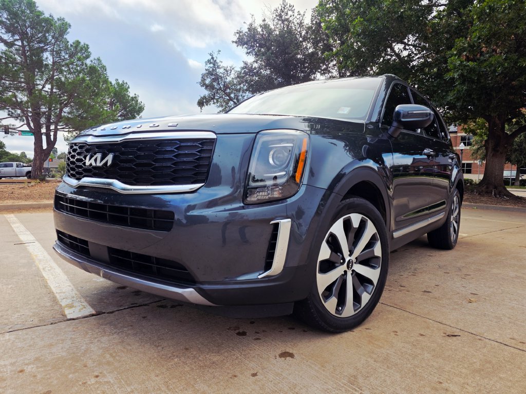 Used 2022 Kia Telluride S AWD/4WD image 4