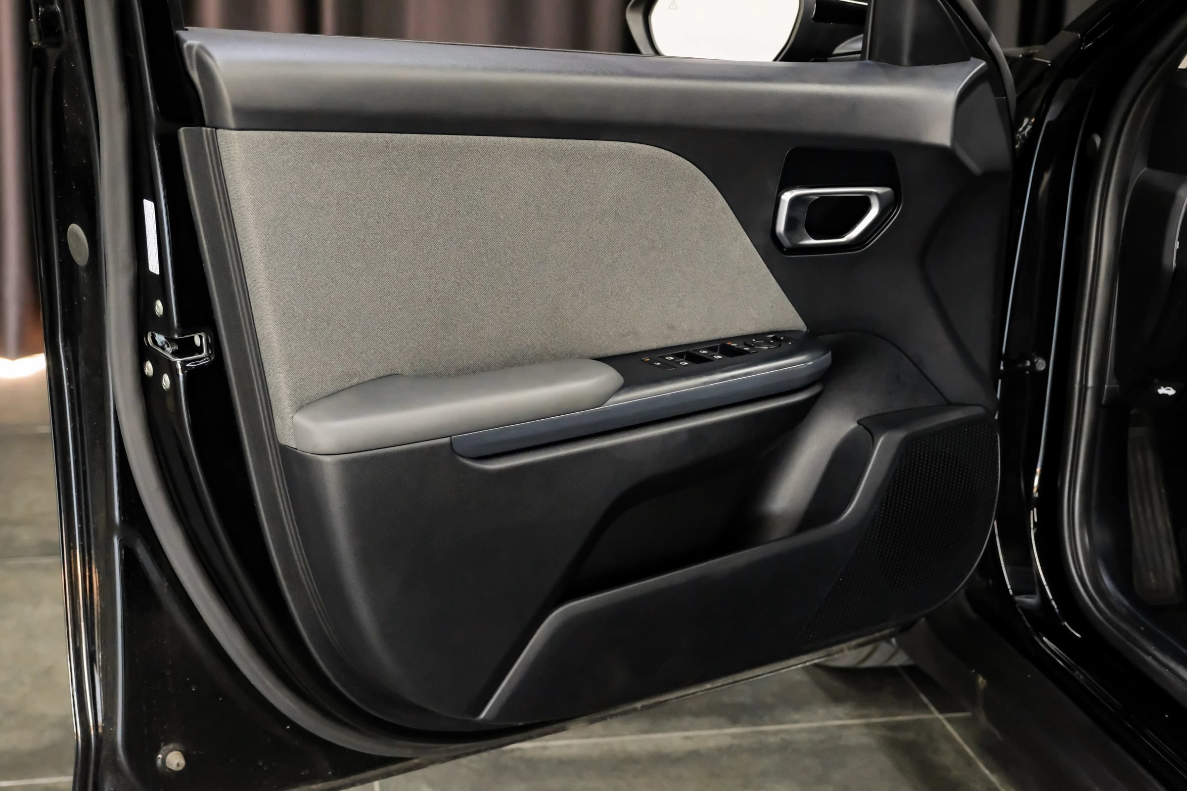 Used 2025 Kia K4 EX FWD image 46
