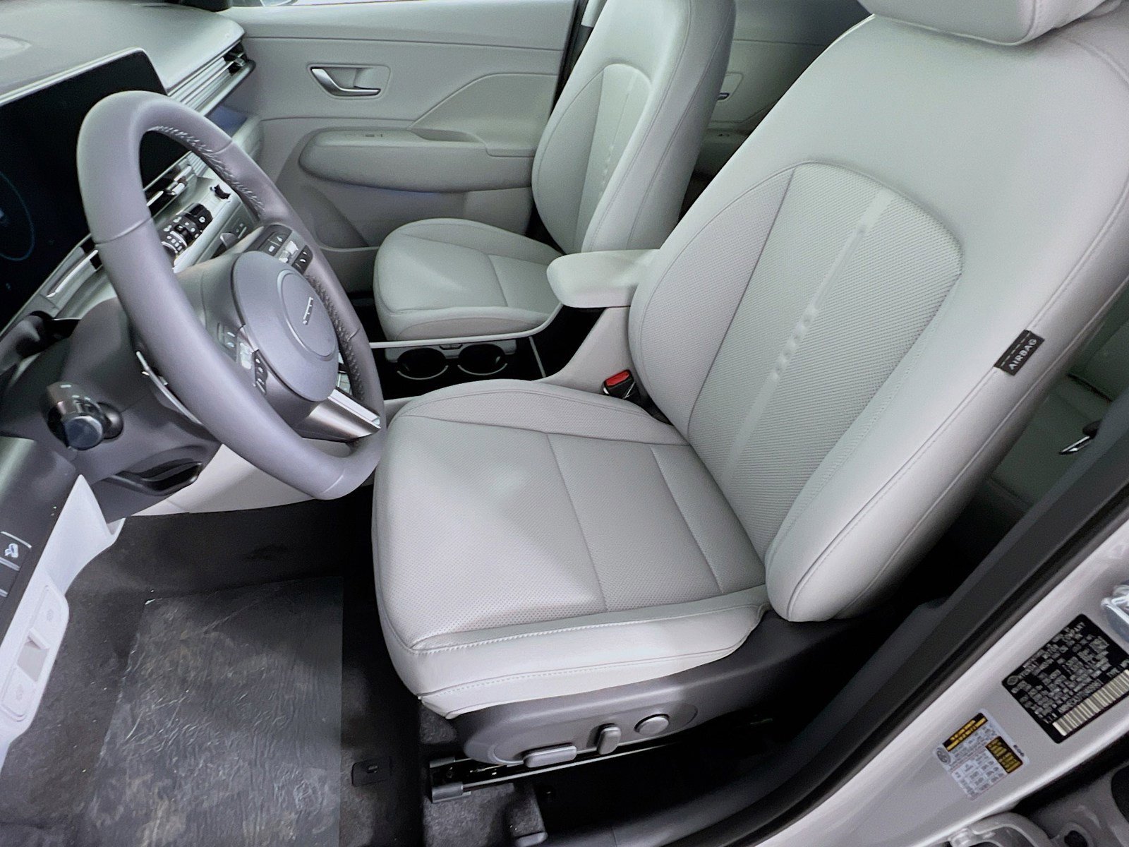 New 2026 Hyundai Kona Limited AWD/4WD image 3