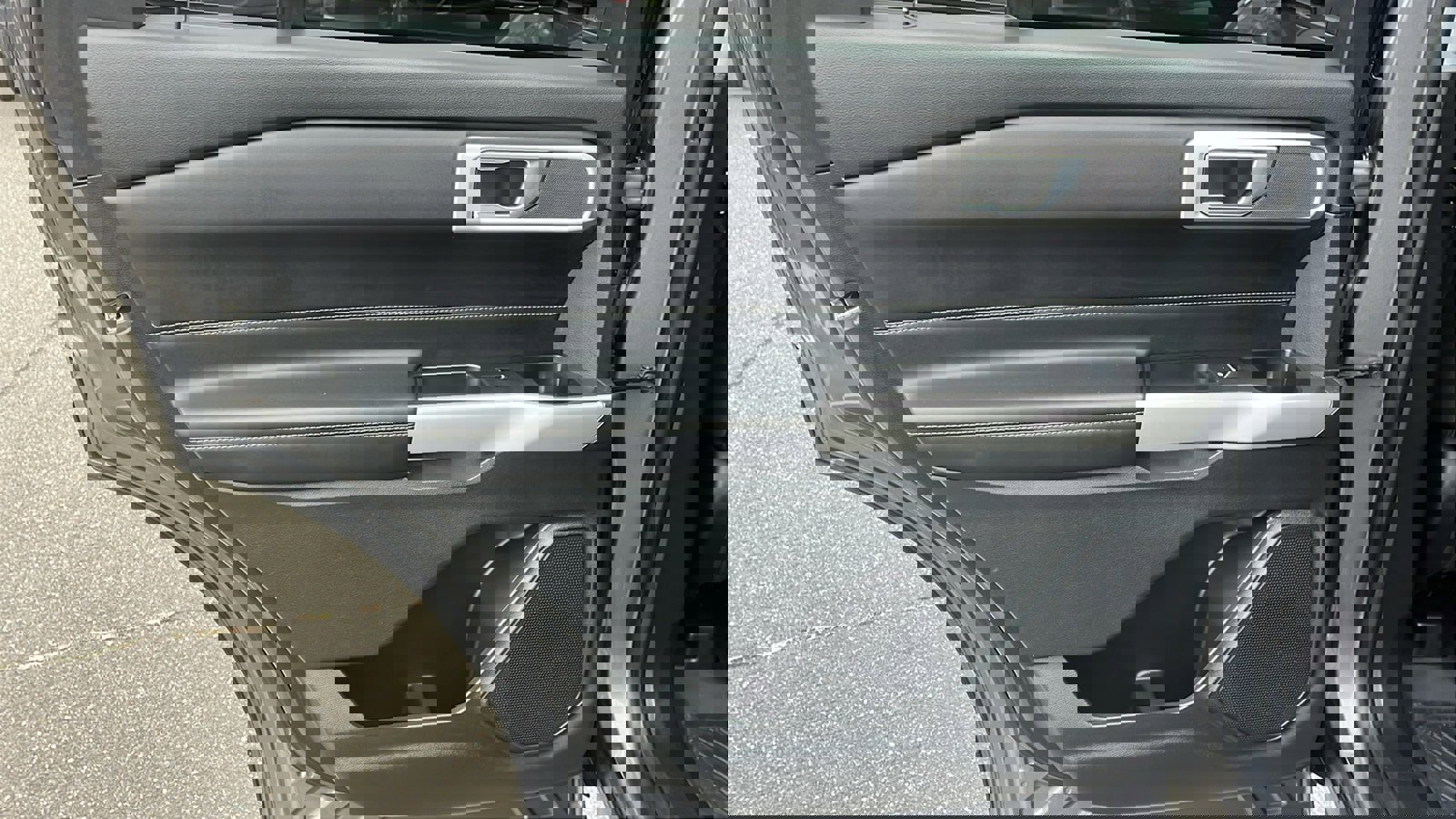 Used 2021 Ford Explorer XLT image 21