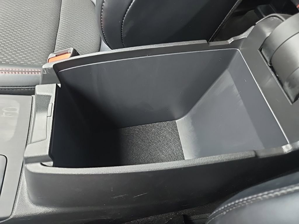 Used 2025 Ford Escape ST-Line image 58