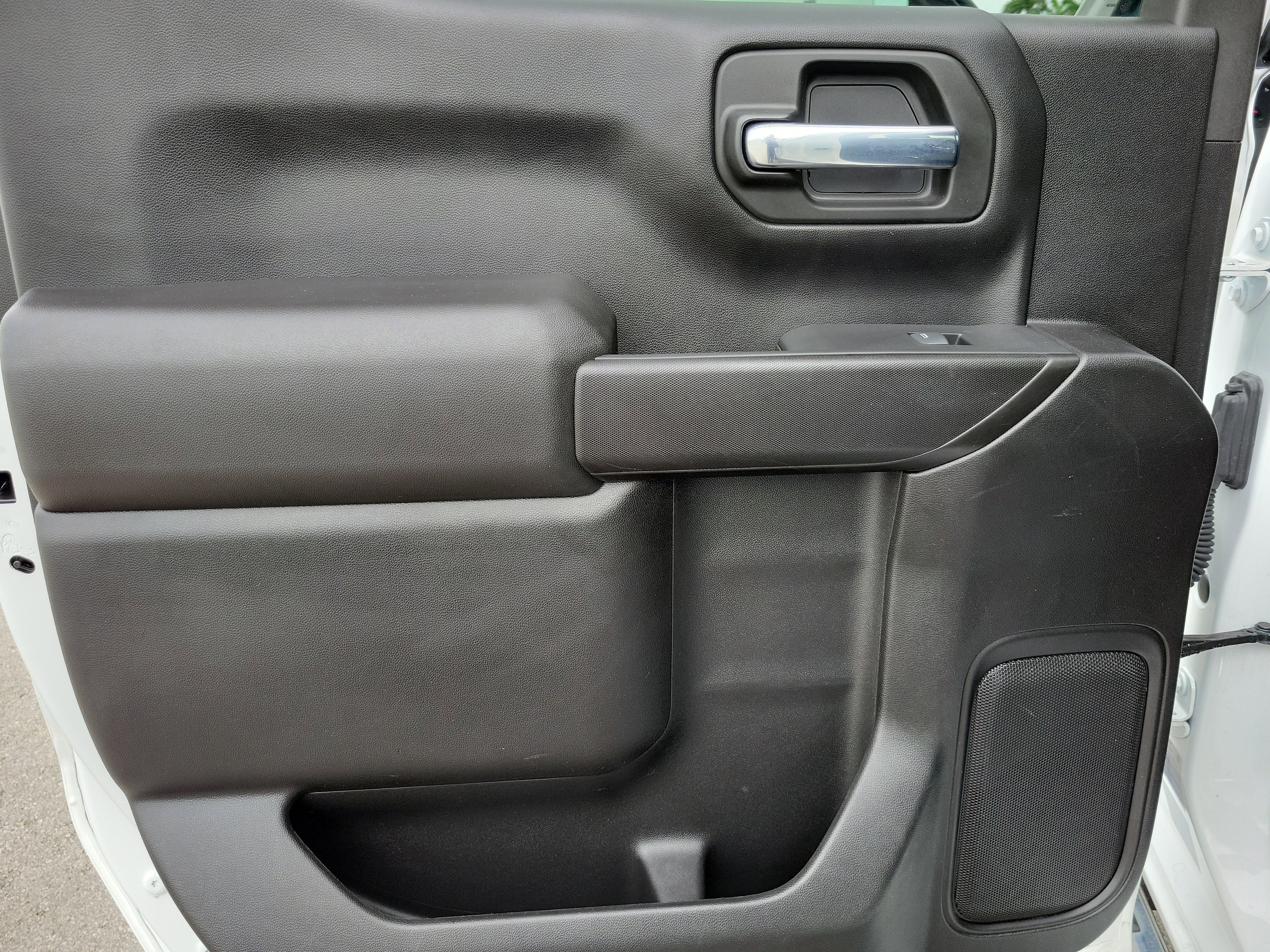 Used 2022 Chevrolet Silverado 1500 Custom RWD image 21