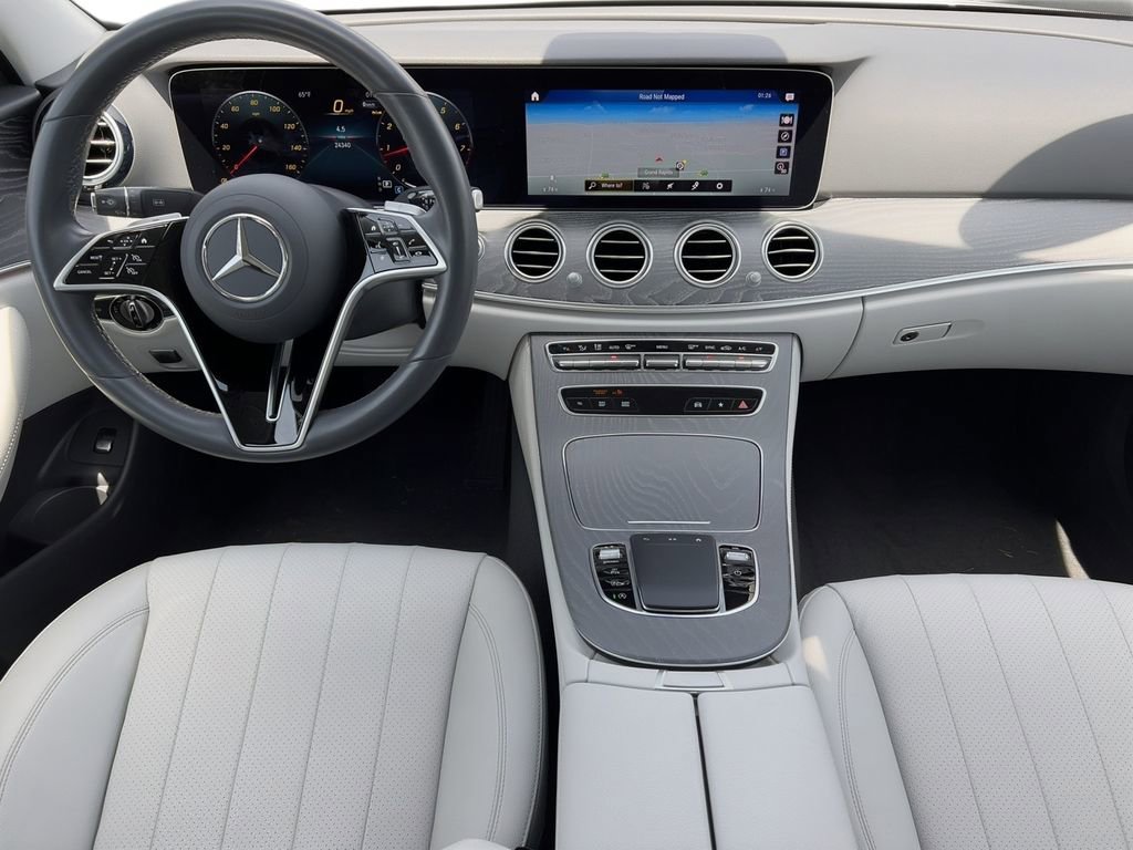 Used 2023 Mercedes-Benz E 350 4MATIC Sedan w/ Premium Package image 5