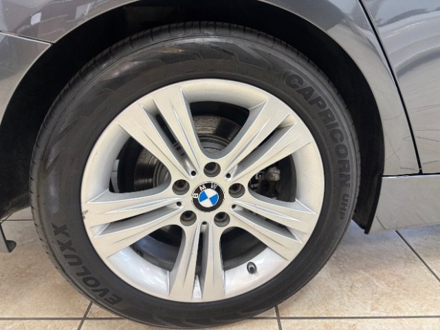 Used 2018 BMW 330i Sedan RWD image 15