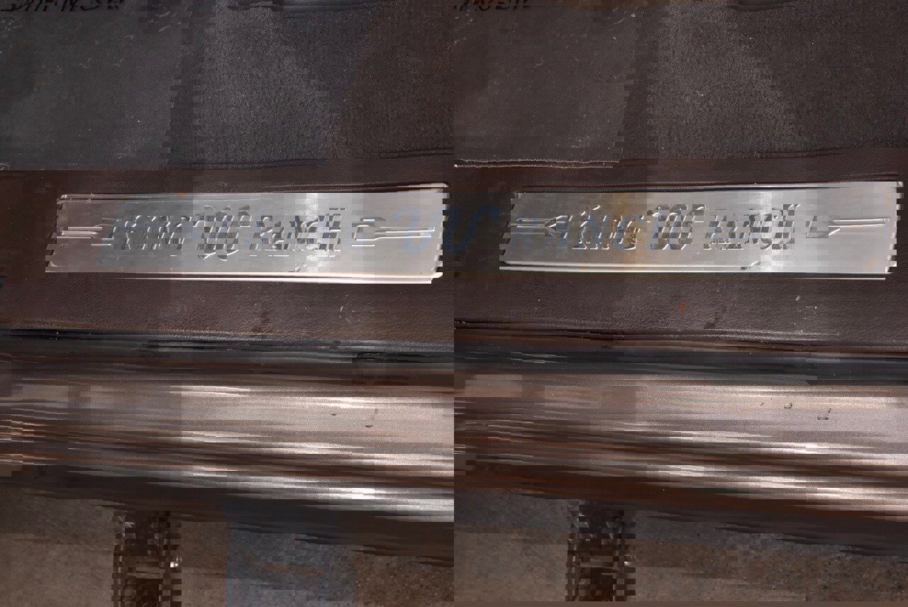 Used 2023 Ford F250 King Ranch w/ Chrome Package image 38