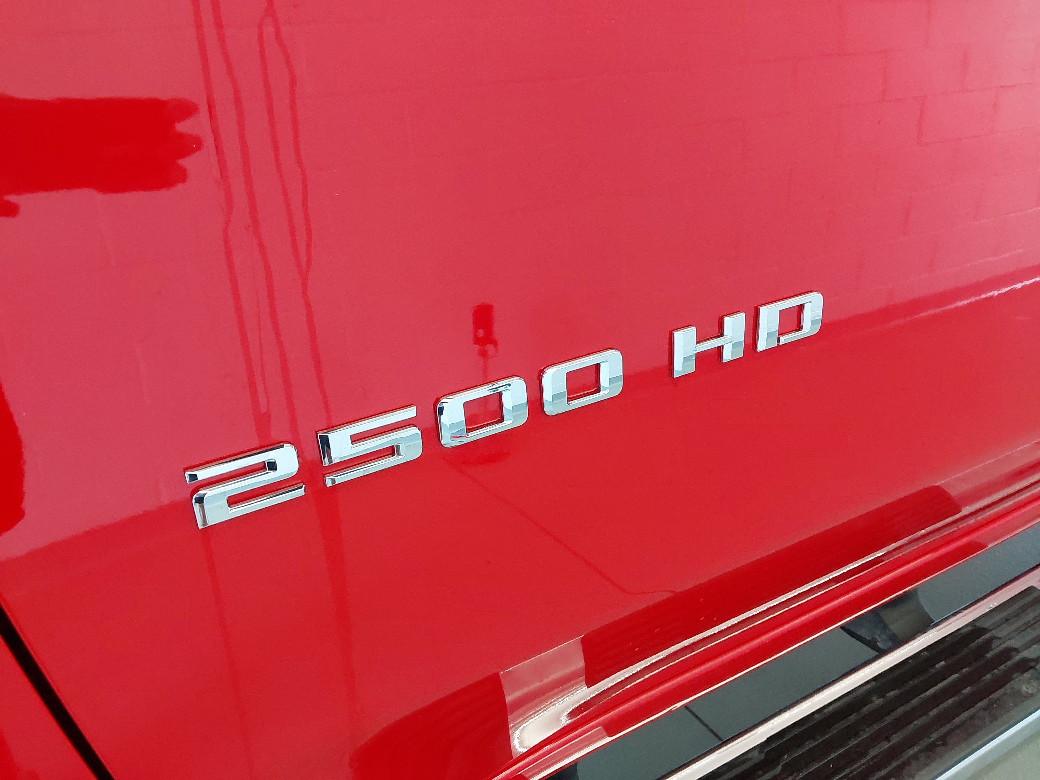 Used 2022 Chevrolet Silverado 2500 LTZ w/ LTZ Premium Package AWD/4WD image 32