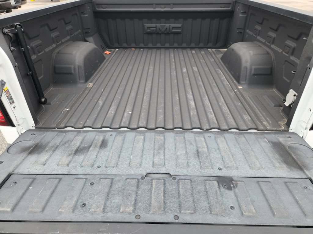 Used 2022 GMC Sierra 1500 SLT w/ Max Trailering Package RWD image 24