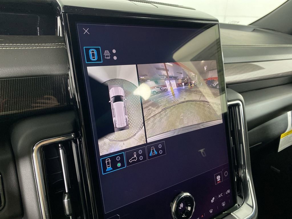 New 2026 GMC Yukon Elevation image 15