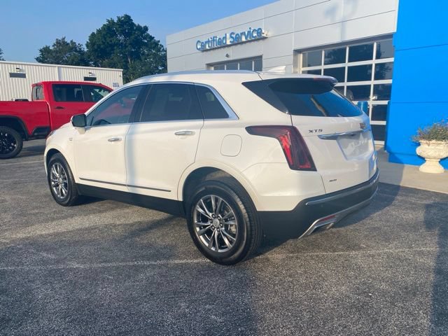 Used 2023 Cadillac XT5 Premium Luxury w/ LPO, Floor Liner Package AWD/4WD image 3