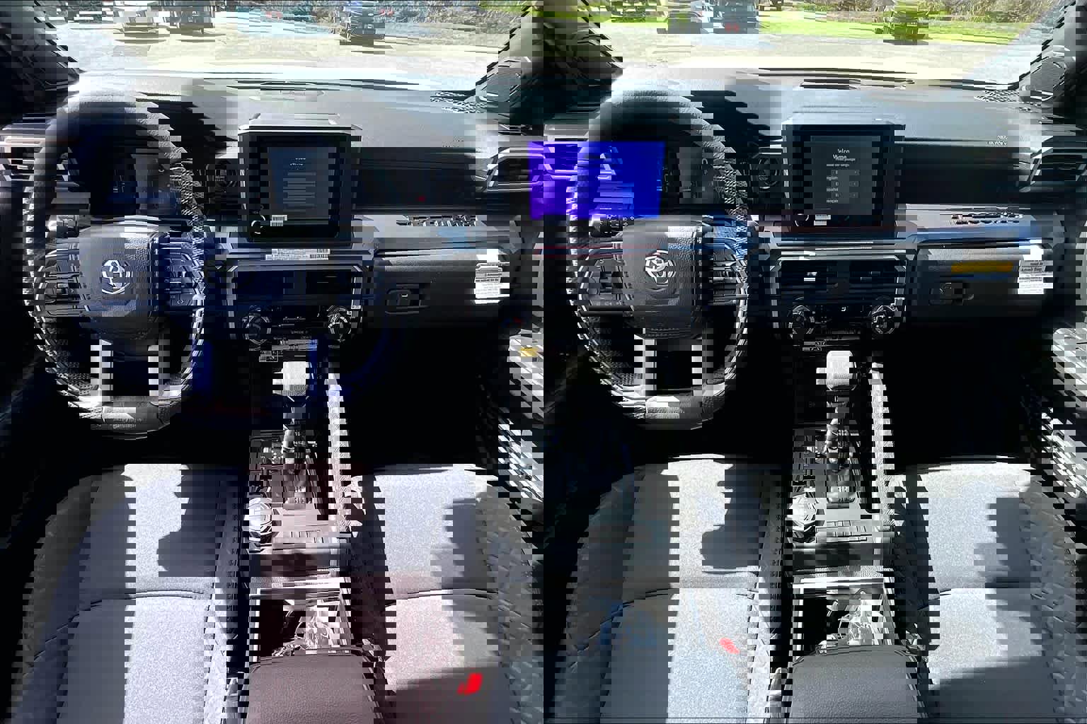 New 2025 Toyota Tacoma SR5 image 5