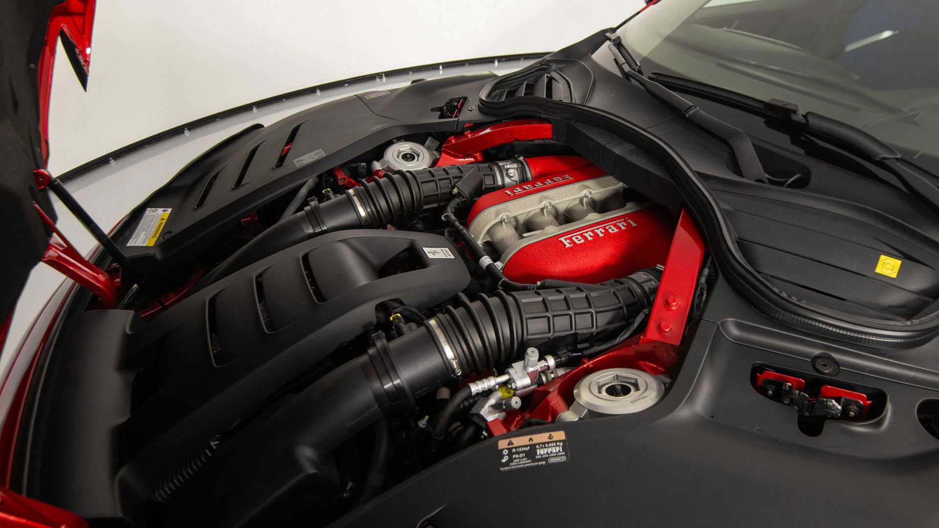 Used 2025 Ferrari Purosangue image 52