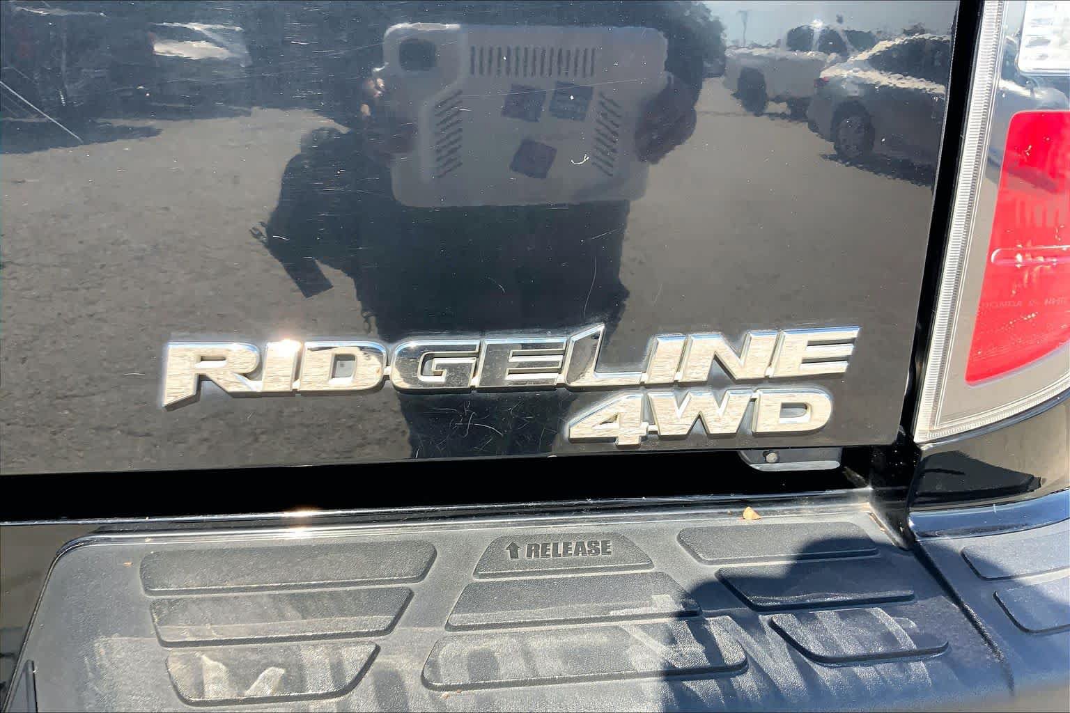 Used 2013 Honda Ridgeline RTL image 10