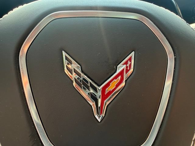 Used 2025 Chevrolet Corvette Stingray Premium Conv w/ Z51 Performance Package RWD image 23