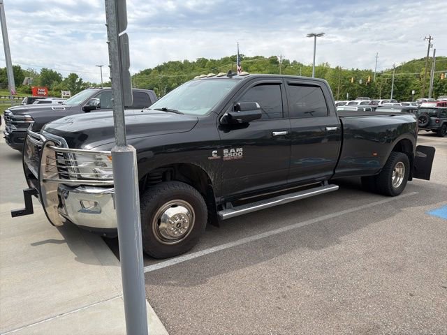 Used 2017 RAM 3500 Big Horn AWD/4WD image 3