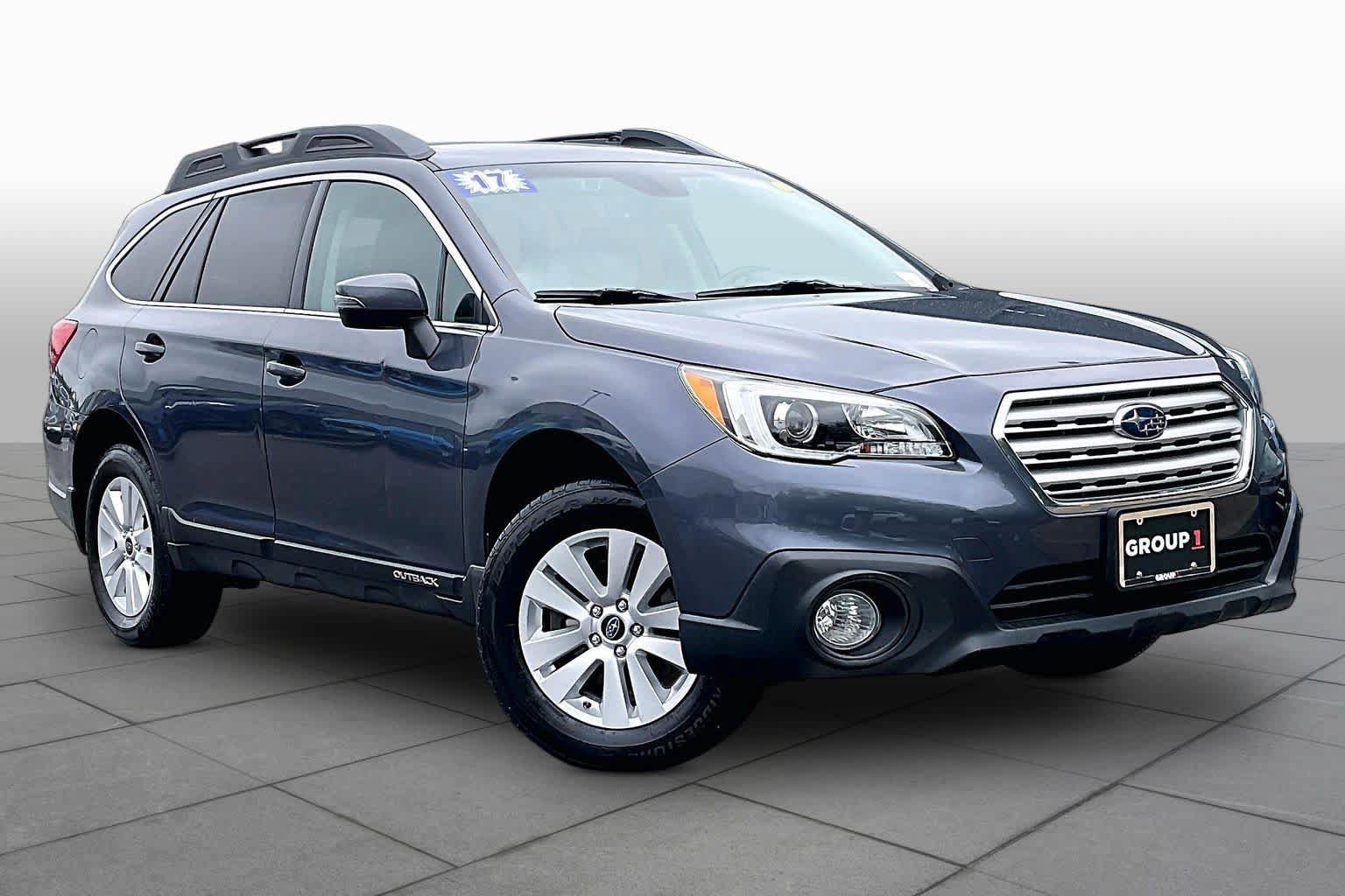 Used 2017 Subaru Outback 2.5i Premium AWD/4WD image 3