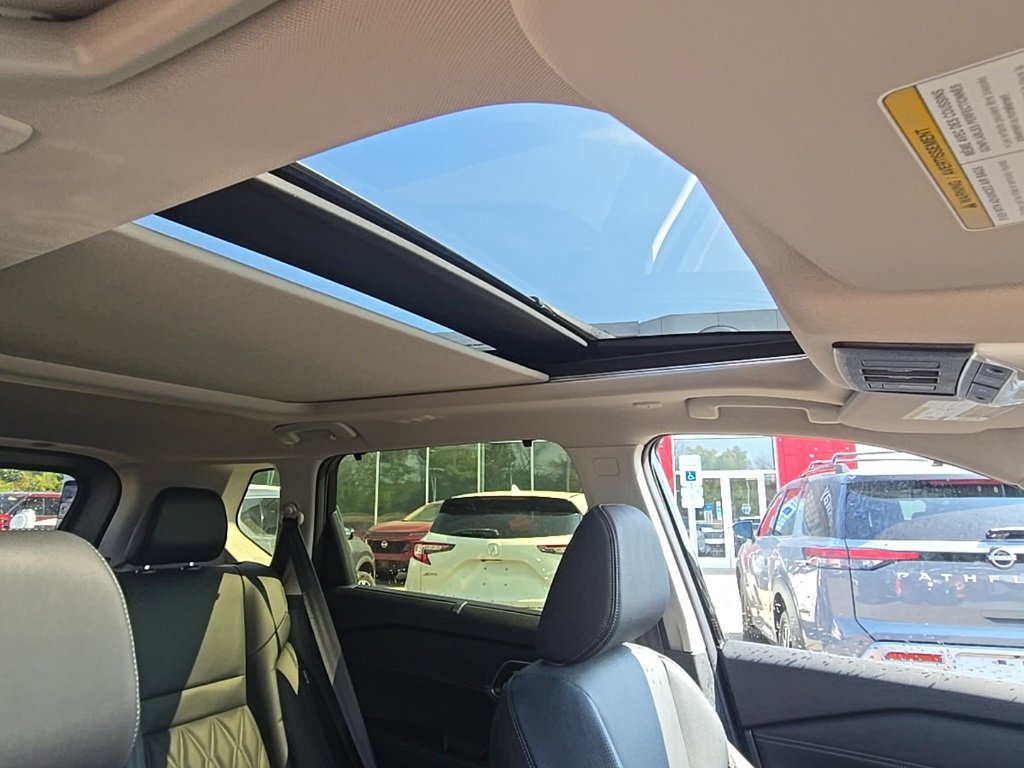 New 2026 Nissan Rogue Platinum w/ Platinum Premium Package image 26