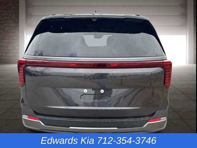 Used 2025 Kia Carnival SX Prestige image 5