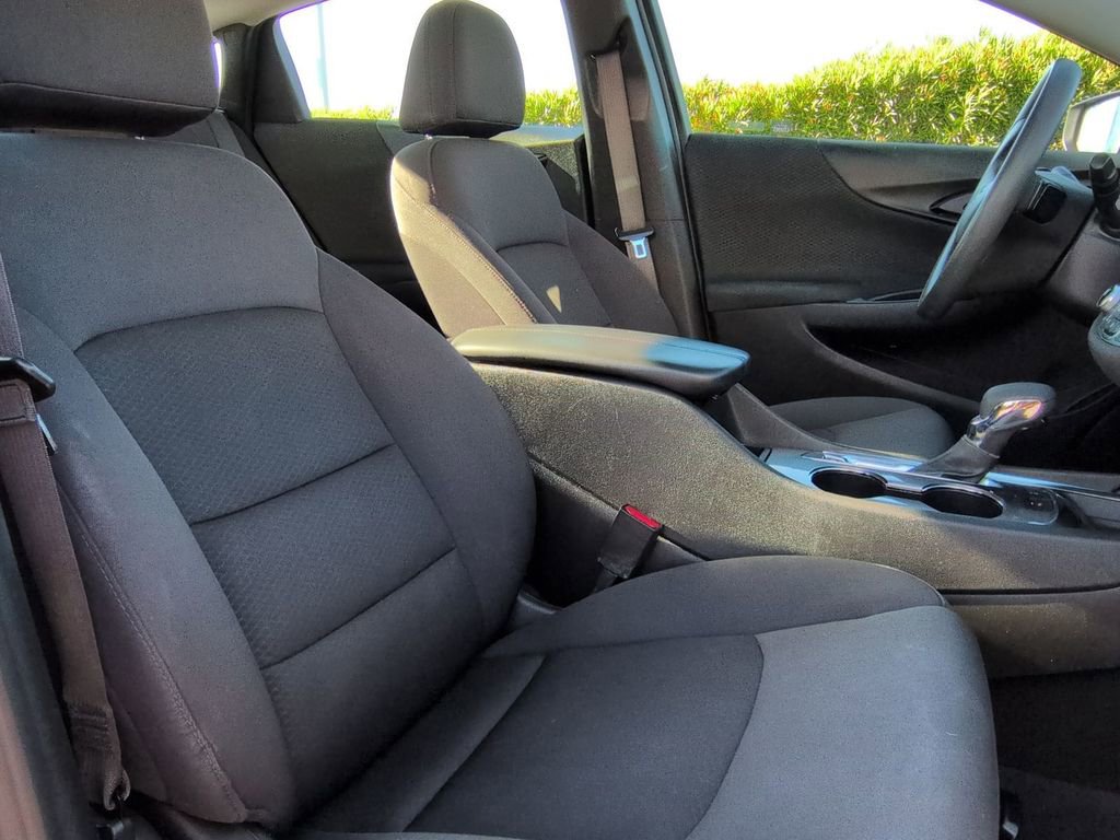 Used 2023 Chevrolet Malibu LT w/ Driver Confidence Package FWD image 34