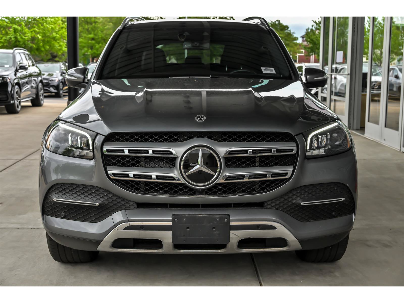 Used 2022 Mercedes-Benz GLS 450 4MATIC image 4