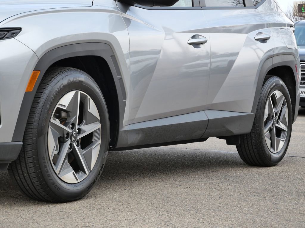 Used 2025 Hyundai Tucson SEL FWD image 5