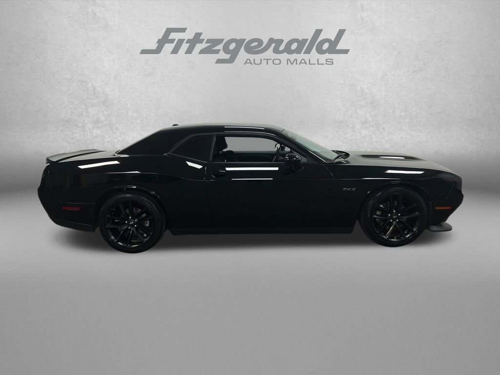 Used 2023 Dodge Challenger R/T RWD image 8