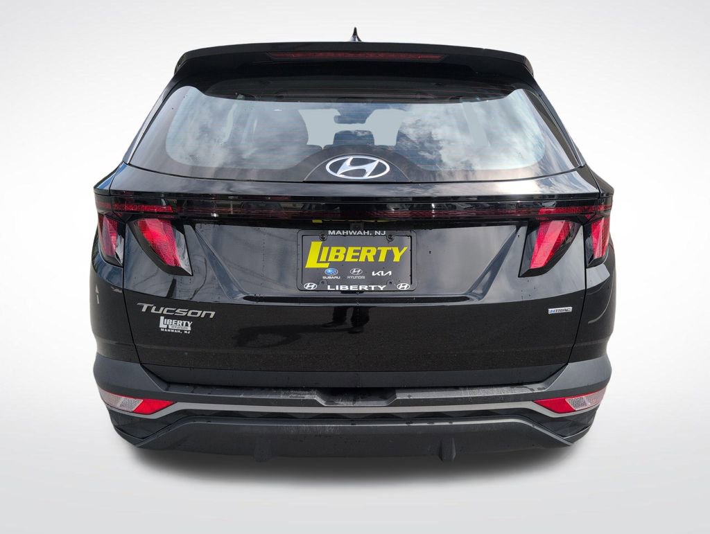 Used 2023 Hyundai Tucson SE AWD/4WD image 9