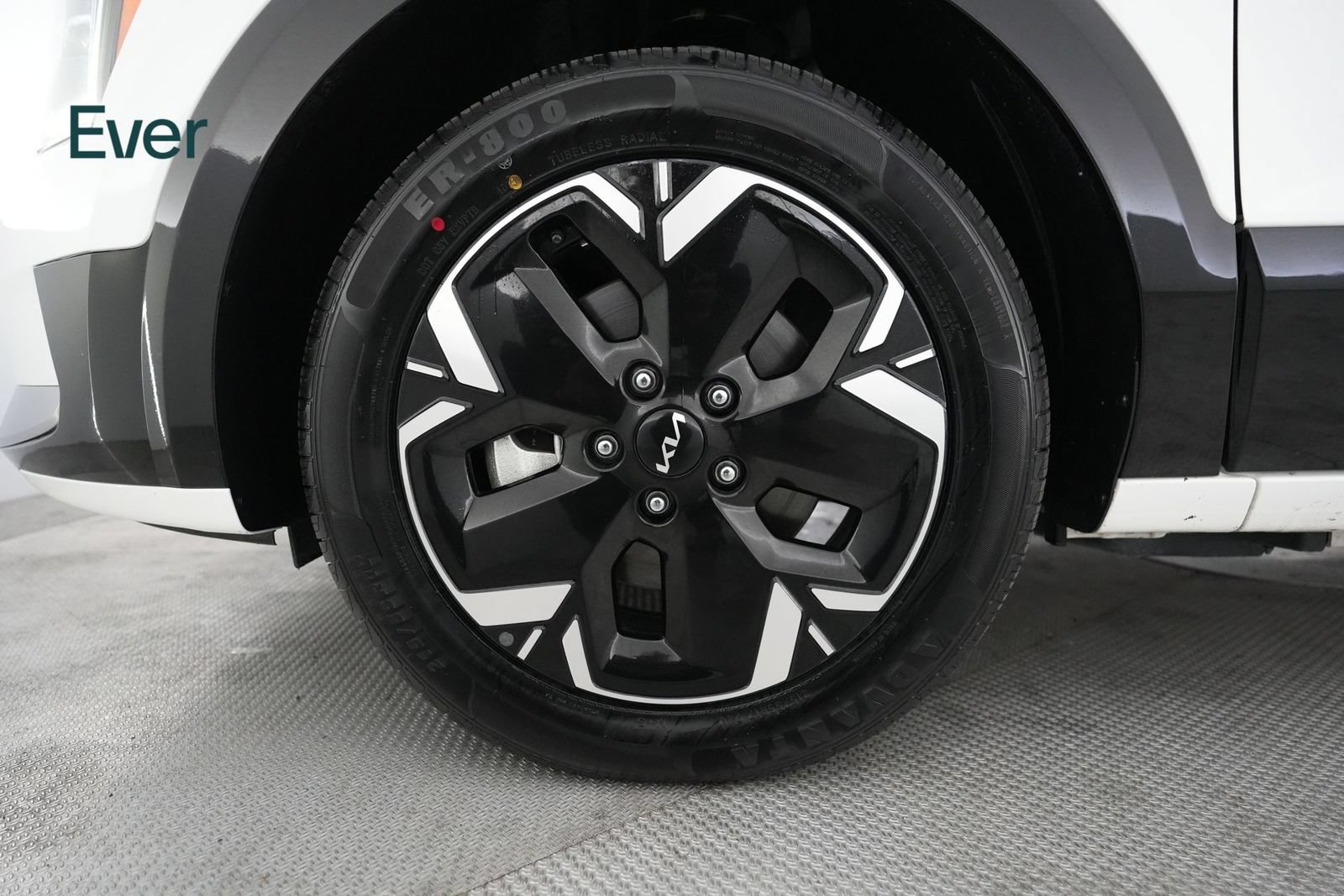 Used 2024 Kia Niro Wind FWD image 19